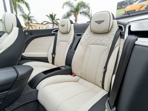 Used 2024 Bentley Continental GT Speed AWD/4WD image 16