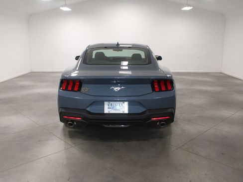 New 2025 Ford Mustang Coupe image 7