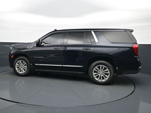 Used 2022 GMC Yukon SLT w/ SLT Premium Package RWD image 4