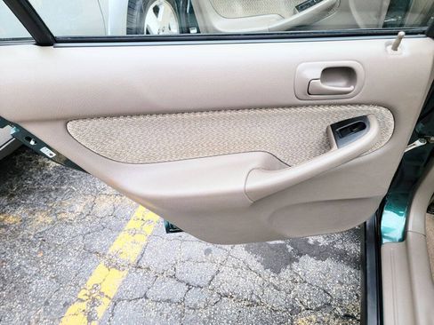Used 2000 Honda Civic LX image 17