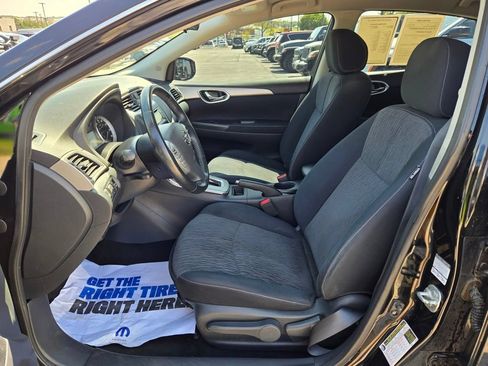 Used 2015 Nissan Sentra SV FWD image 13