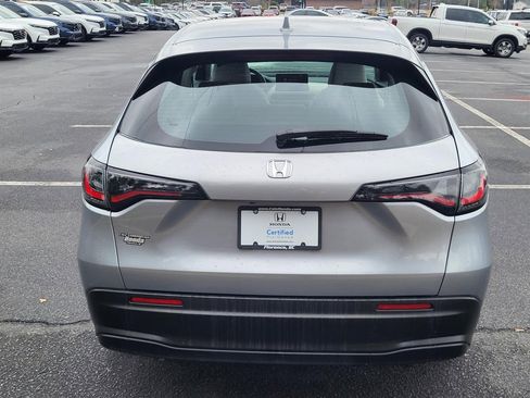 Certified 2023 Honda HR-V LX image 3