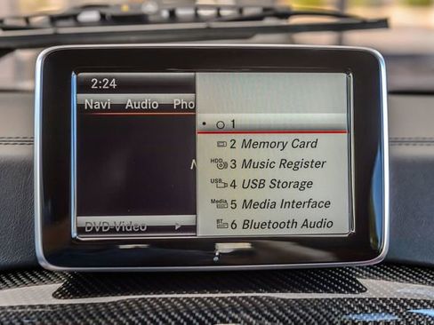 Used 2016 Mercedes-Benz G 63 AMG 4MATIC image 23