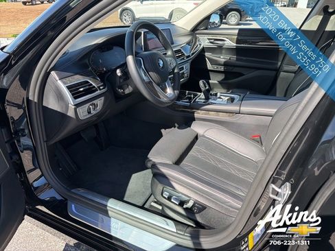Used 2020 BMW 750i xDrive w/ Executive Package AWD/4WD image 13