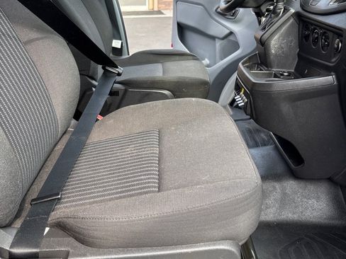 Used 2019 Ford Transit 150 130 Low Roof RWD image 17