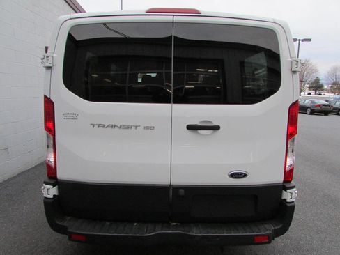 Used 2016 Ford Transit 150 XL image 3