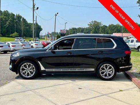 Used 2021 BMW X7 xDrive40i w/ Parking Assistance Package image 18
