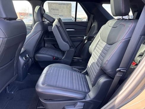 New 2026 Ford Explorer ST-Line w/ ST-Line Street Pack AWD/4WD image 25