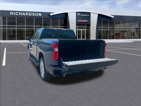 Used 2024 Chevrolet Silverado 1500 High Country w/ Technology Package AWD/4WD image 15