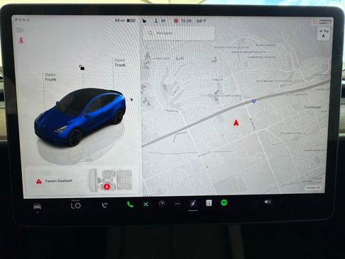 Used 2023 Tesla Model Y Performance image 18