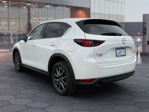 Used 2018 MAZDA CX-5 Touring w/ Preferred Equipment Package AWD/4WD image 6