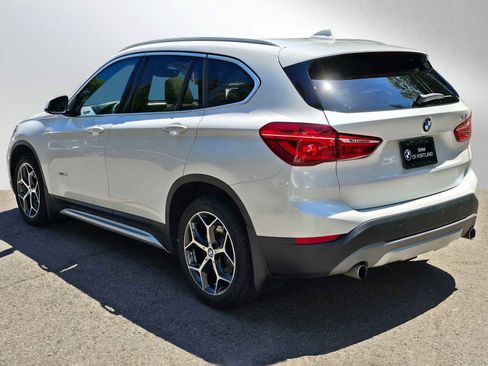 Used 2018 BMW X1 xDrive28i AWD/4WD image 5