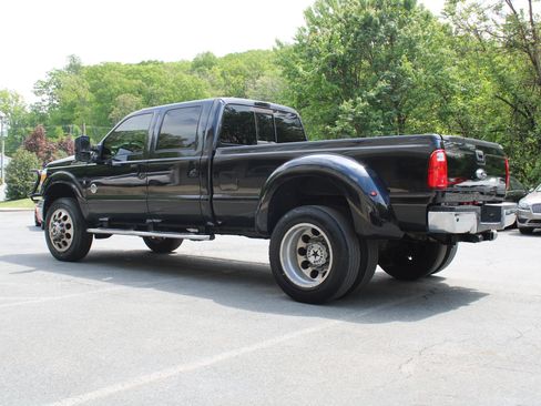 Used 2013 Ford F350 Lariat w/ Lariat Ultimate Pkg image 4
