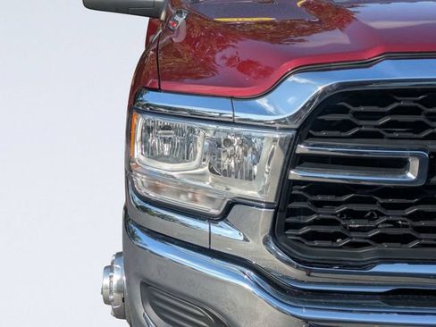 Used 2022 RAM 3500 Tradesman AWD/4WD image 9