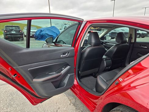 Used 2024 Nissan Altima 2.5 SR image 25