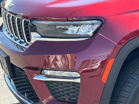 Used 2022 Jeep Grand Cherokee Limited 4xe w/ Luxury Tech Group II AWD/4WD image 12