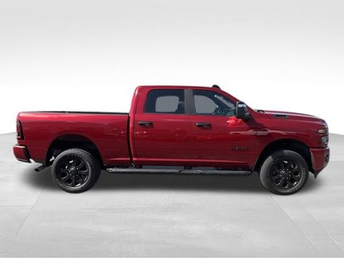 Used 2026 RAM 2500 Big Horn AWD/4WD image 3