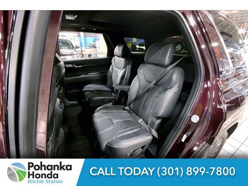 Used 2025 Hyundai Palisade Calligraphy image 19