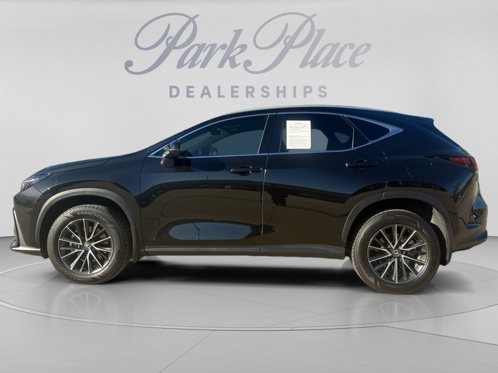 Used 2024 Lexus NX 350 AWD image 2
