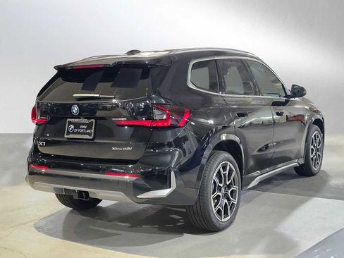 New 2026 BMW X1 xDrive28i w/ Technology Package image 3