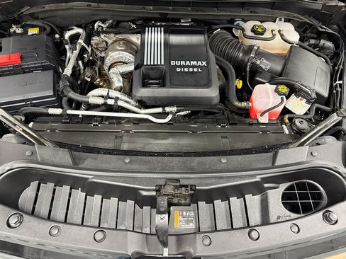 Used 2024 Chevrolet Tahoe High Country image 43