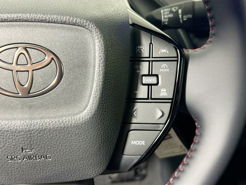New 2026 Toyota Prius Plug-In Hybrid FWD image 19