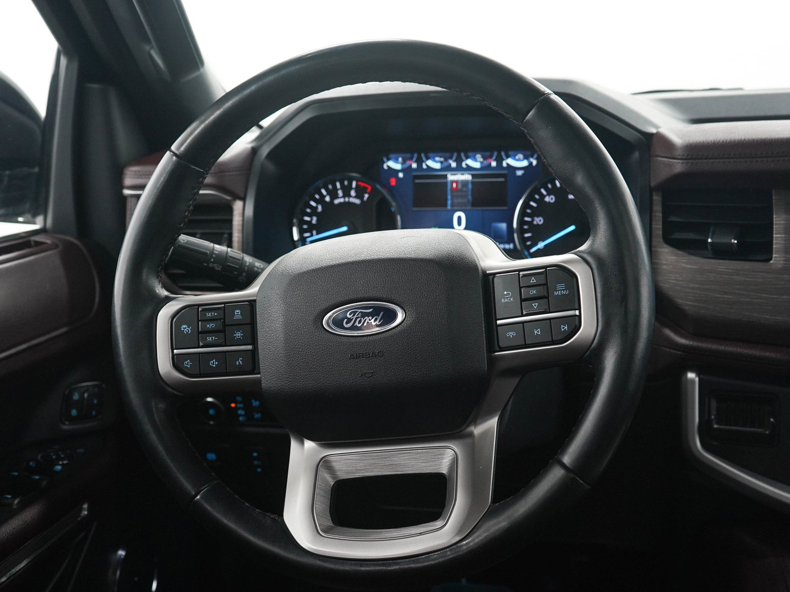 Used 2023 Ford Expedition Limited AWD/4WD image 19