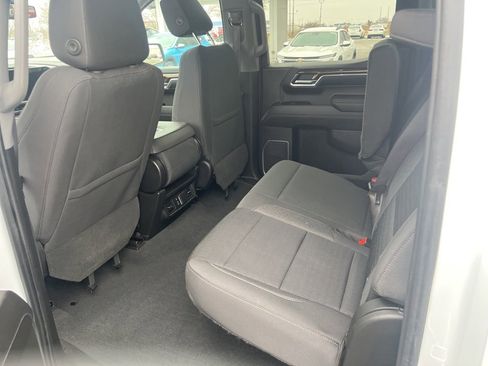 Certified 2023 GMC Sierra 1500 SLE image 8