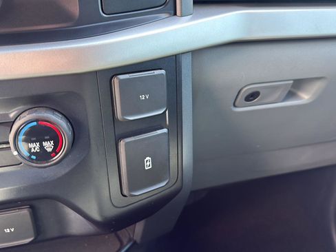 Used 2021 Ford F150 XLT AWD/4WD image 29