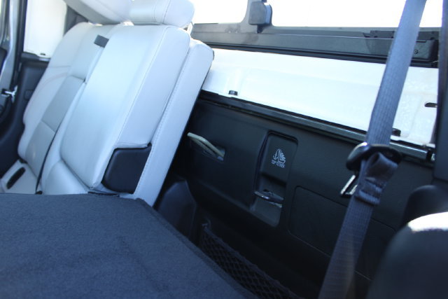 Used 2023 Jeep Gladiator Mojave w/ Cold Weather Group AWD/4WD image 47
