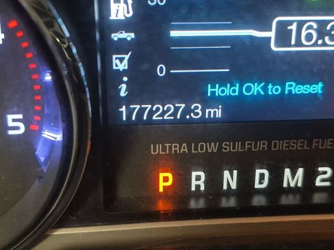 Used 2013 Ford F250 King Ranch w/ King Ranch w/Chrome Pkg image 12