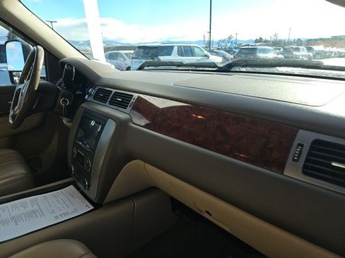 Used 2011 GMC Sierra 3500 SLT w/ SLT Convenience Package image 20