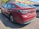 Used 2016 Hyundai Sonata SE image 2