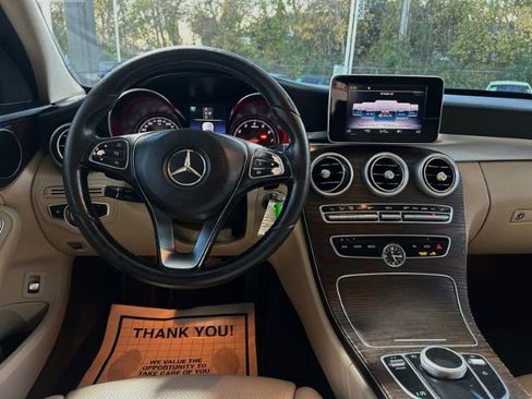 Used 2018 Mercedes-Benz C 300 Sedan image 11