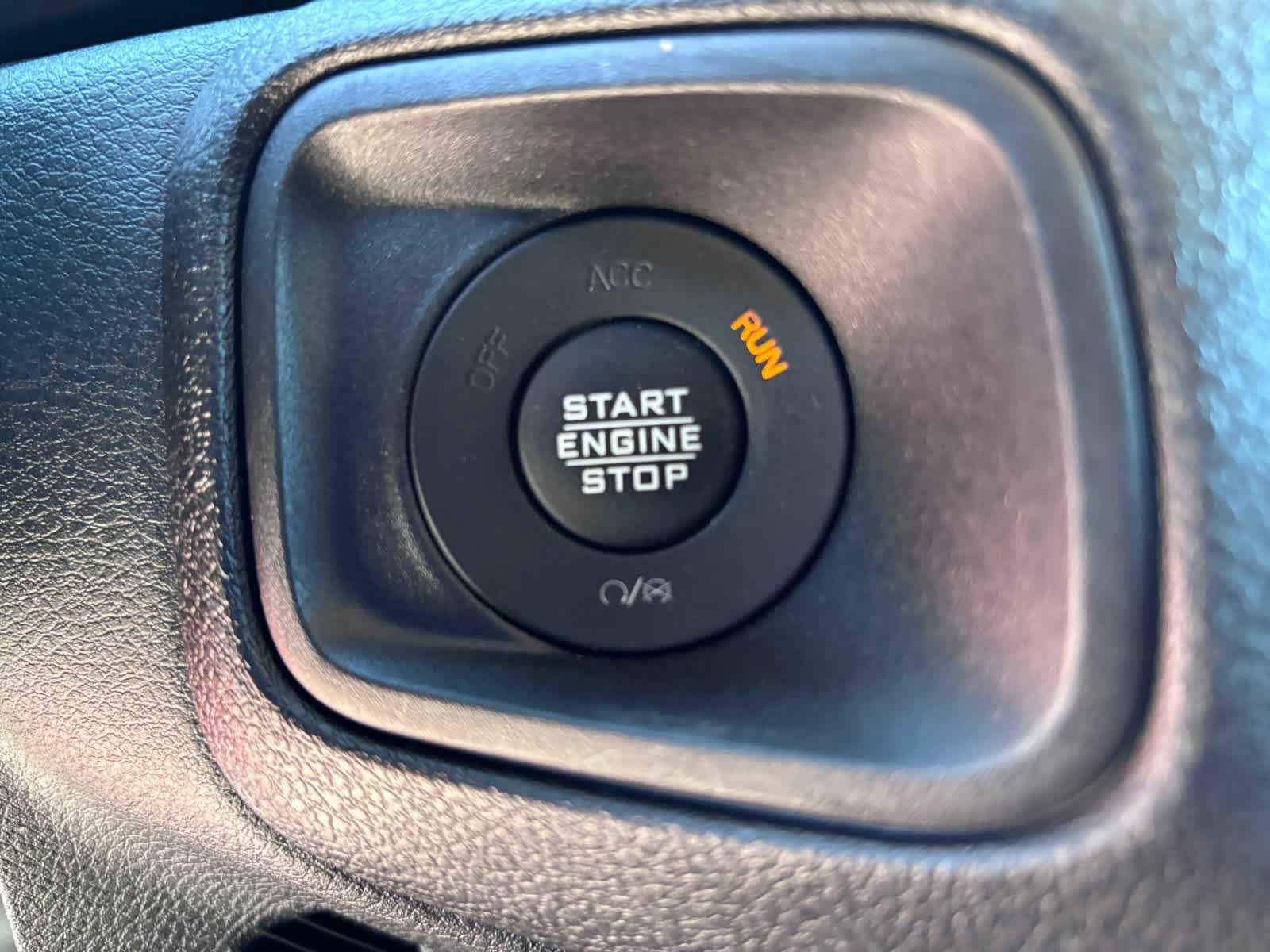 Used 2024 Jeep Wrangler Unlimited Sport AWD/4WD image 35