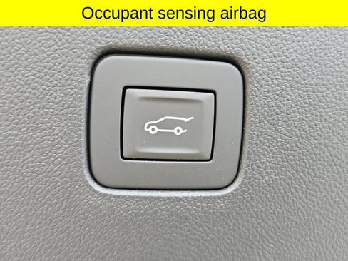 Used 2026 Buick Envista Sport Touring w/ Convenience I Package FWD image 29