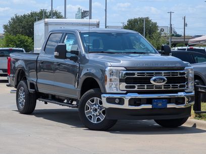 New 2025 Ford F250 XLT w/ FX4 Off-Road Package