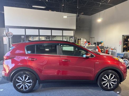 Used 2019 Kia Sportage EX w/ EX Technology Package image 6