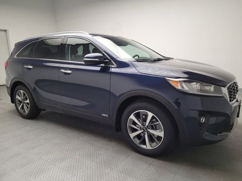 Used 2019 Kia Sorento EX image 11