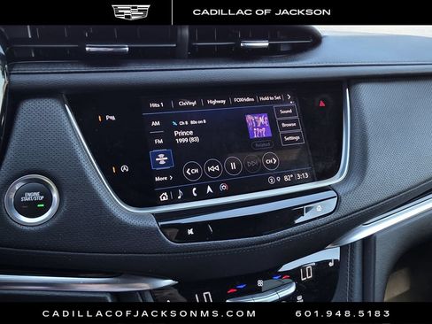 Certified 2025 Cadillac XT5 Premium Luxury FWD image 9