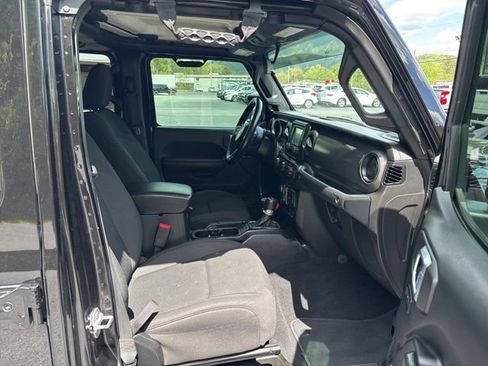 Used 2021 Jeep Gladiator Sport AWD/4WD image 25