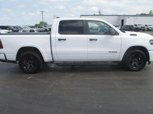 Used 2025 RAM 1500 Big Horn AWD/4WD image 2