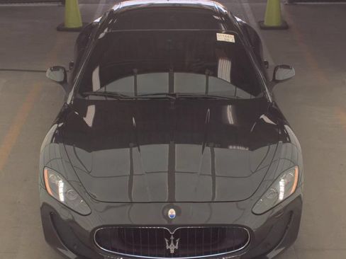 Used 2017 Maserati GranTurismo Sport RWD image 2