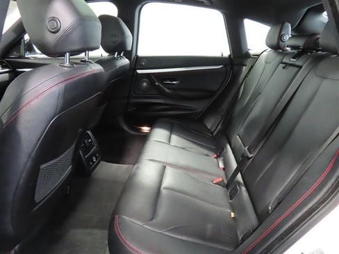 Used 2017 BMW 340i Gran Turismo xDrive image 35