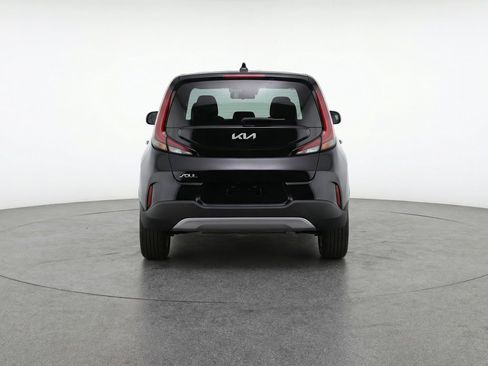 Used 2025 Kia Soul LX w/ LX Technology Package FWD image 7