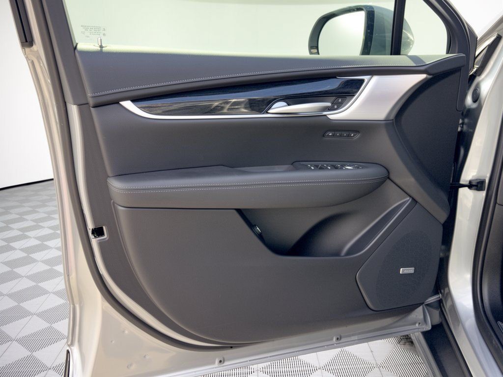 Certified 2026 Cadillac XT5 Premium Luxury w/ LPO, Floor Liner Package FWD image 14