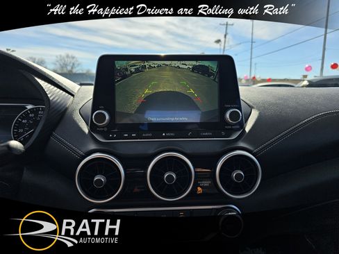 Used 2024 Nissan Sentra SV image 15