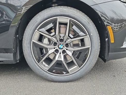 New 2026 BMW 530i xDrive w/ Premium Package AWD/4WD image 8