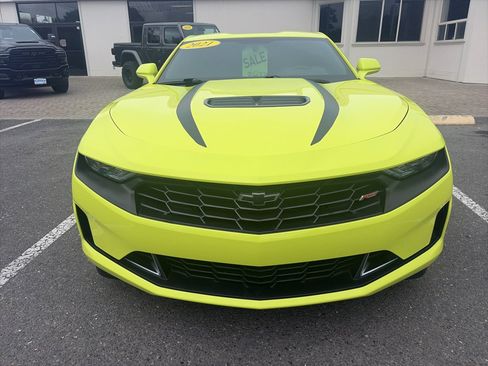 Used 2021 Chevrolet Camaro LT w/ RS Package RWD image 20
