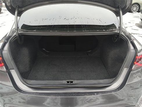 Used 2015 Chrysler 200 Limited image 28